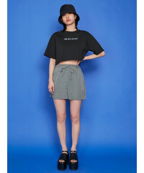 EMODA(エモダ)の「コンパクトロゴバケットハット(ハット・レディース・ホワイト/ブラック・FREE)」の9枚目の写真