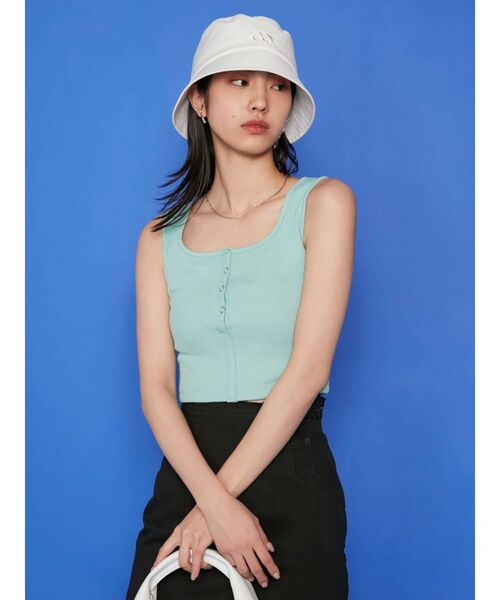 EMODA(エモダ)の「コンパクトロゴバケットハット(ハット・レディース・ホワイト/ブラック・FREE)」の7枚目の写真