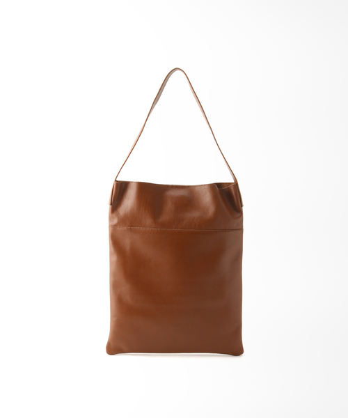 JOURNAL STANDARD LUXE(ジャーナルスタンダード ラックス)の「【BRIDAS /ブリダス】ONE HANDLE TOTE (NAPA)(ショルダーバッグ・レディース・キャメル・FREE)」の4枚目の写真