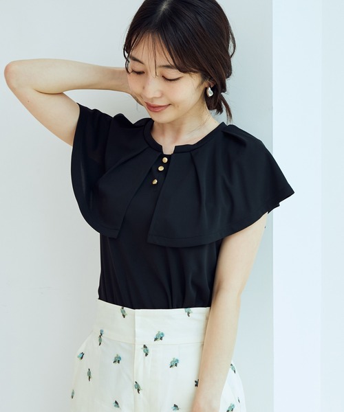 VIS(ビス)の「【EASY CARE・吸水速乾】デザインカラーカットソーブラウス(Tシャツ/カットソー・レディース・ブラック/ベージュ/ピンク・FREE)」の12枚目の写真