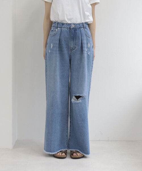 fredy repit（フレディレピ）の「ダメージ加工デニムパンツ（デニムパンツ・レディース・ライトブルー/ブルー・38/36）」の22枚目の写真