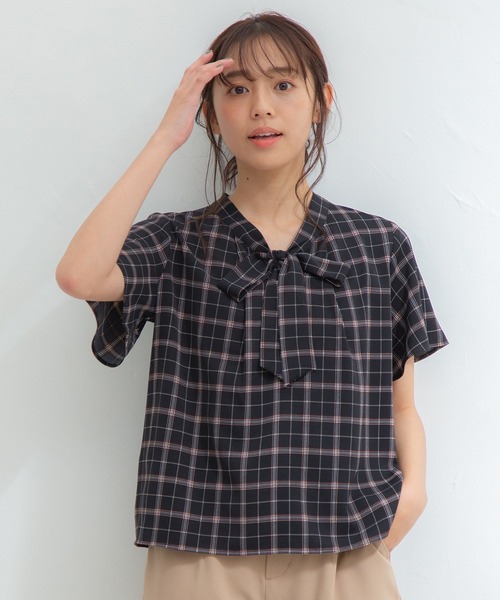 Honeys（ハニーズ）の「ボウタイブラウス（シャツ/ブラウス・レディース・ネイビー系/ネイビー/ホワイト/ホワイト系その他/ボルドー・M/L/S/LL）」の5枚目の写真