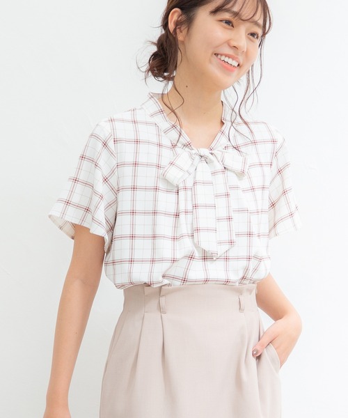 Honeys（ハニーズ）の「ボウタイブラウス（シャツ/ブラウス・レディース・ネイビー系/ネイビー/ホワイト/ホワイト系その他/ボルドー・M/L/S/LL）」の3枚目の写真