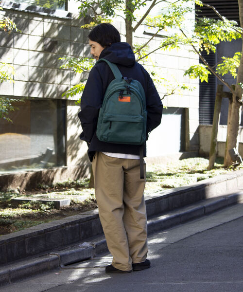 UNIVERSAL OVERALL(ユニバーサルオーバーオール)の「【UNIVERSAL OVERALL/ユニバーサルオーバーオール】スラントデイパック UVO-030(バックパック/リュック・メンズ・ブラック/ダークグリーン/グレー・FREE)」の14枚目の写真