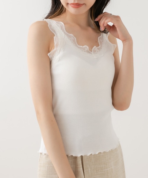 OLIVE des OLIVE（オリーブデオリーブ）の「ダブルフロントレース付インナー　1563100104（タンクトップ・レディース・ブラック/オフホワイト/ブラウン・FREE）」の4枚目の写真