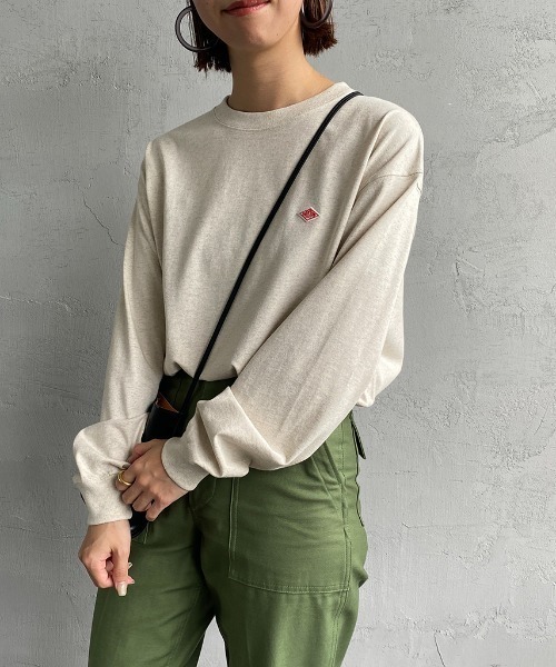 DANTON（ダントン）の「[DANTON/ダントン] ワンポイントロゴ クルーネックロンT（Tシャツ/カットソー・レディース・ホワイト/チャコールグレー/ブラック/ブラウン/グリーン/アイボリー/グレイッシュベージュ・36/34）」の19枚目の写真