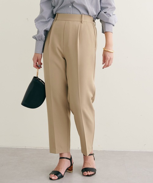 natural couture（ナチュラルクチュール）の「2022AWアイテム/ウォッシャブル美シルエットテーパードMサイズ（その他パンツ・レディース・イエロー/グリーン/ネイビー/ブラック/ライトベージュ/モカ・MEDIUM）」の15枚目の写真