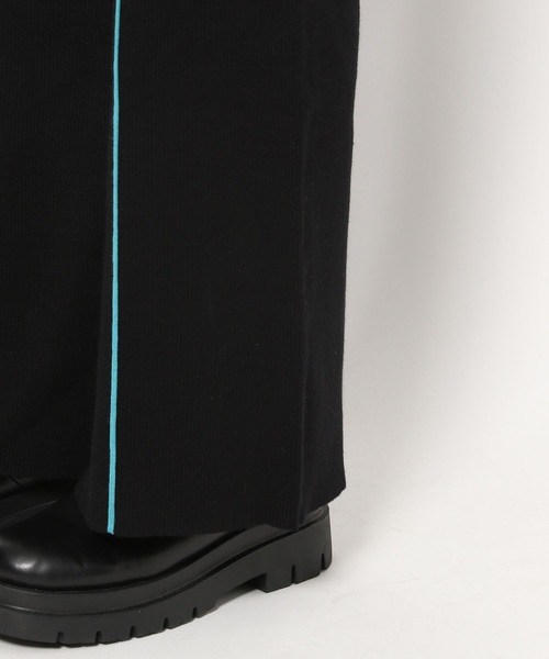 PAGEBOY（ページボーイ）の「カラーラインニットフレアパンツ（その他パンツ・レディース・ブラック/オフホワイト・FREE）」の15枚目の写真