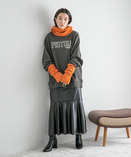 LOWRYS FARM(ローリーズファーム)の「バラクラバ 122776(ネックウォーマー/スヌード・レディース・ブラウン/グレー/オレンジ/ブラック×ホワイト/ブルー/アイボリー/グリーン・FREE)」の11枚目の写真