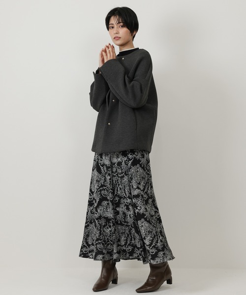 LOUISE ODIER(ルイーズオディール)の「ダンボールノーカラージャケット(ノーカラージャケット・レディース・グレー/ブラック/グレイッシュベージュ/モカ・LARGE/MEDIUM)」の11枚目の写真