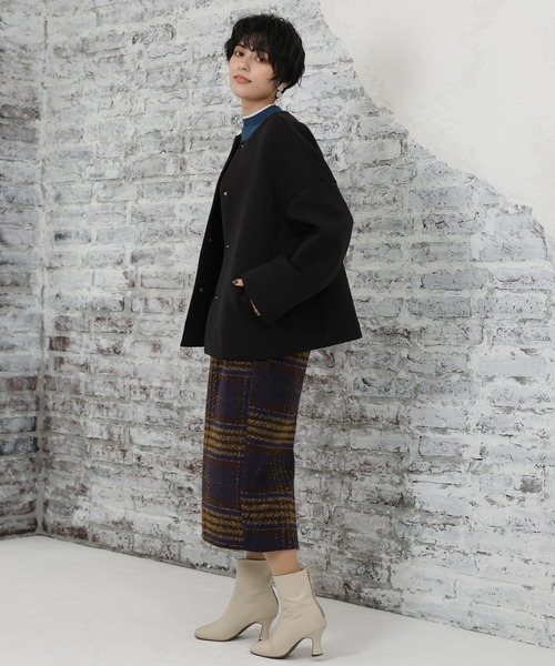 LOUISE ODIER(ルイーズオディール)の「ダンボールノーカラージャケット(ノーカラージャケット・レディース・グレー/ブラック/グレイッシュベージュ/モカ・LARGE/MEDIUM)」の20枚目の写真
