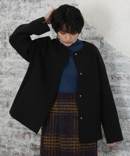 LOUISE ODIER(ルイーズオディール)の「ダンボールノーカラージャケット(ノーカラージャケット・レディース・グレー/ブラック/グレイッシュベージュ/モカ・LARGE/MEDIUM)」の12枚目の写真