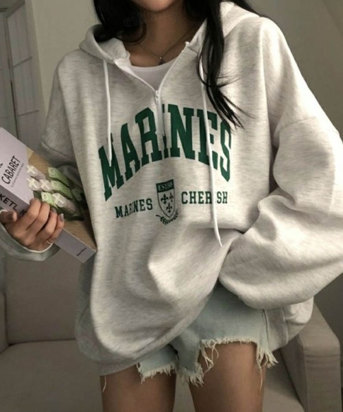 Dalfwin（ダールフィン）の「韓国ファッションMARINESロゴハーフジップ長袖オーバーサイズパーカー（パーカー・レディース・ブラック/グレー/ホワイト系その他/ホワイト系その他2/ブラック系その他/グレー系その他・ONE SIZE/FREE）」の9枚目の写真