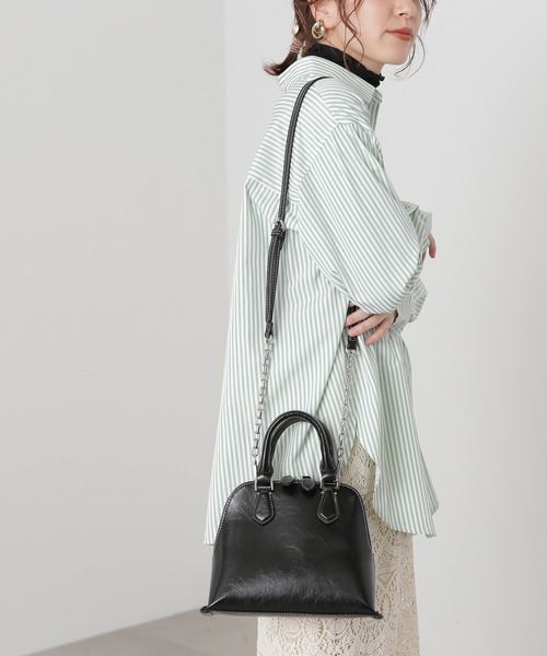 N.（N. Natural Beauty Basic）（エヌエヌナチュラルビューティーベーシック）の「チェーンデザインミニボストンバッグ（ハンドバッグ・レディース・ブラック/ホワイト/グリーン・ﾌﾘ-）」の3枚目の写真