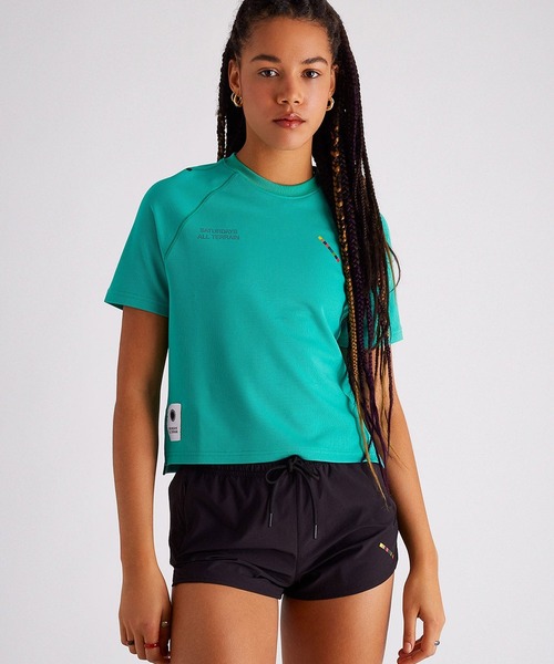 Saturdays NYC(サタデーズ ニューヨークシティ )の「All Terrain Lightweight Cropped SS Tee(Tシャツ/カットソー・レディース・ブラック/ミント・L/M/S)」の1枚目の写真