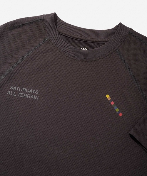 Saturdays NYC(サタデーズ ニューヨークシティ )の「All Terrain Lightweight Cropped SS Tee(Tシャツ/カットソー・レディース・ブラック/ミント・L/M/S)」の7枚目の写真