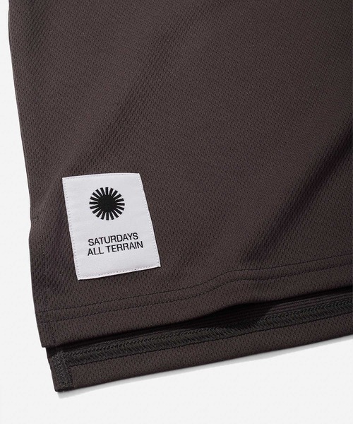 Saturdays NYC(サタデーズ ニューヨークシティ )の「All Terrain Lightweight Cropped SS Tee(Tシャツ/カットソー・レディース・ブラック/ミント・L/M/S)」の6枚目の写真