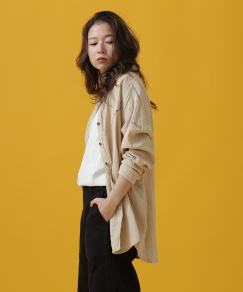 AVIREX（アヴィレックス）の「DOUBLE GAUZE WESTERN SHIRT/ ダブルガーゼ ウエスタンシャツ（シャツ/ブラウス・レディース・オリーブ/ベージュ/オレンジ・SMALL/MEDIUM）」の9枚目の写真