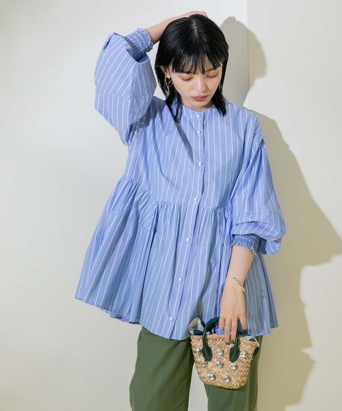 Eimee Law（エイミーロウ）の「コクーンフォルム ストライプ ブラウス（シャツ/ブラウス・レディース・ライトブルー/インディゴブルー/アイボリー・38）」の4枚目の写真