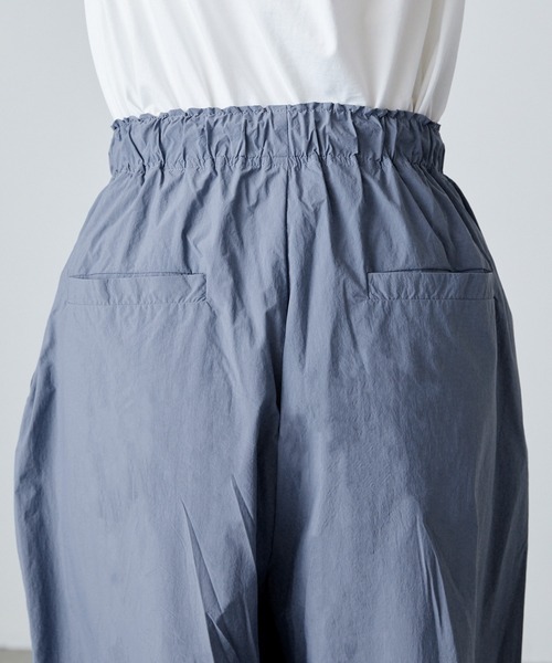 forksy.（フォルクシー）の「【forksy.】ナイロンルーズテーパードイージーパンツ（その他パンツ・レディース・ピンク/グリーン/ホワイト/ブラック/ブルー/イエロー/ラベンダー/グレイッシュベージュ/レッド/パープル/ライトブルー・M/L）」の22枚目の写真