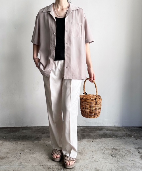COMMON WARE(コモンウェアー)の「COMMONWARE:PE オープンカラーシャツ S/S(シャツ/ブラウス・レディース・グレイッシュベージュ/グリーン/ブラック/モカ/サックスブルー/オフホワイト・L/XL/M)」の4枚目の写真