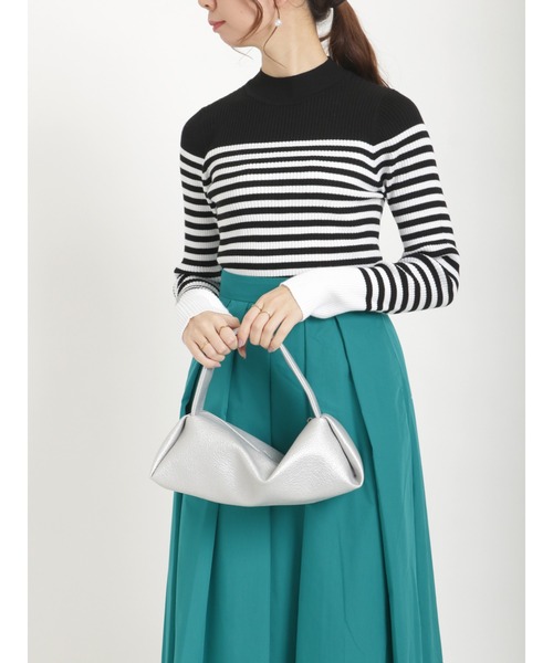 Te chichi（テチチ）の「2way袖口スリットリブニット（ニット/セーター・レディース・ネイビー/グリーン/ブラック/オフホワイト・ﾌﾘ-）」の13枚目の写真