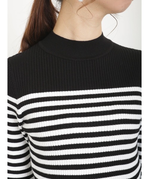 Te chichi（テチチ）の「2way袖口スリットリブニット（ニット/セーター・レディース・ネイビー/グリーン/ブラック/オフホワイト・ﾌﾘ-）」の16枚目の写真