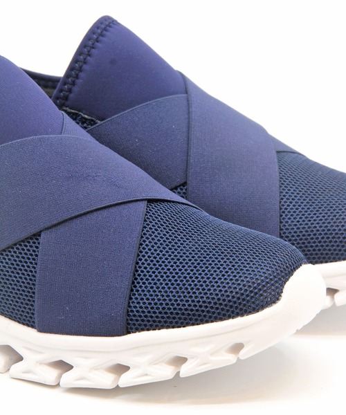 Sugar Sugar（シュガーシュガー）の「【SUGAR SUGAR シュガーシュガー】クロスバンドメッシュスニーカー（スニーカー・レディース・ブラック/ホワイト/ネイビー/ピンク・22.5cm/24.0cm/24.5cm/23.0cm/23.5cm）」の13枚目の写真