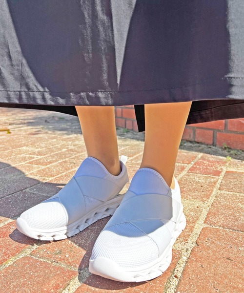 Sugar Sugar（シュガーシュガー）の「【SUGAR SUGAR シュガーシュガー】クロスバンドメッシュスニーカー（スニーカー・レディース・ブラック/ホワイト/ネイビー/ピンク・22.5cm/24.0cm/24.5cm/23.0cm/23.5cm）」の20枚目の写真