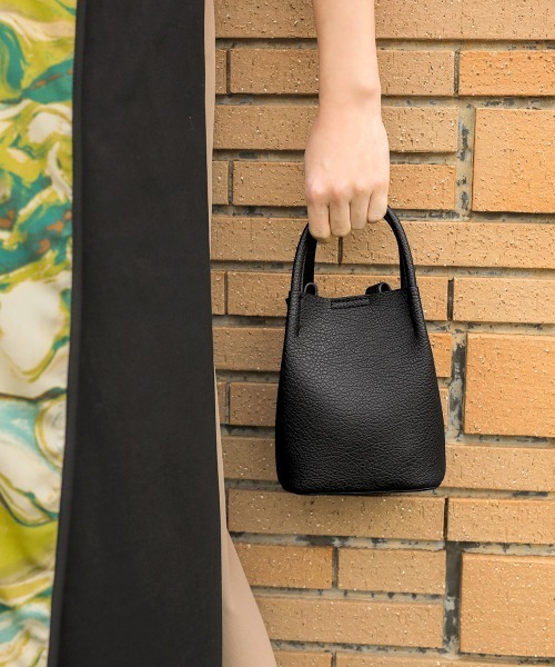 Bou Jeloud（ブージュルード）の「【はあちゅう×Bou Jeloud】コンビミニトート（トートバッグ・レディース・アイボリー/ブラック・ONESIZE）」の10枚目の写真