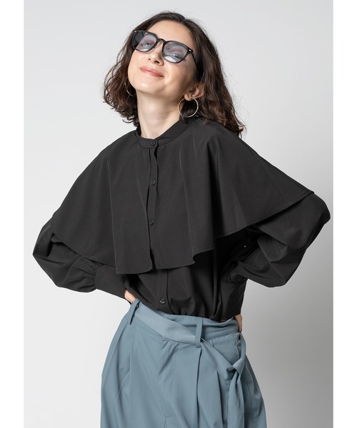 Adoon plain（アドーンプレーン）の「ケープブラウス（シャツ/ブラウス・レディース・ホワイト/ライトイエロー/ブルー/ブラック・FREE）」の6枚目の写真