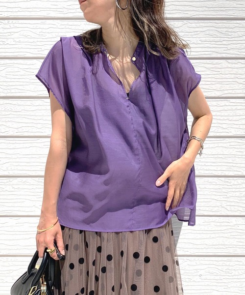 Q（キュー）の「シアーローンスキッパーシャツ（シャツ/ブラウス・レディース・ブラック/グレイッシュベージュ/パープル・MEDIUM）」の3枚目の写真