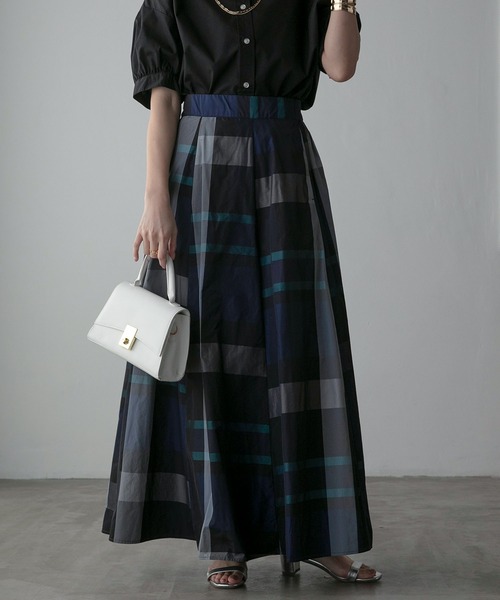 Anss.me（アンスミー）の「【Anss.me】チェックタフタボリュームマキシスカート（スカート・レディース・ブラック/ホワイト/ネイビー・FREE）」の21枚目の写真