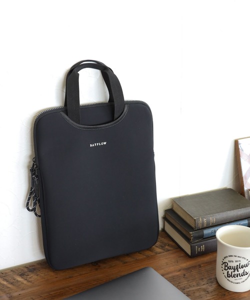 BAYFLOW(ベイフロー)の「縦型ボンディングPCケース(PC・タブレットケース・レディース・ブルー/ブラック/イエロー・FREE)」の1枚目の写真