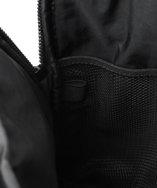 BAYFLOW(ベイフロー)の「縦型ボンディングPCケース(PC・タブレットケース・レディース・ブルー/ブラック/イエロー・FREE)」の7枚目の写真