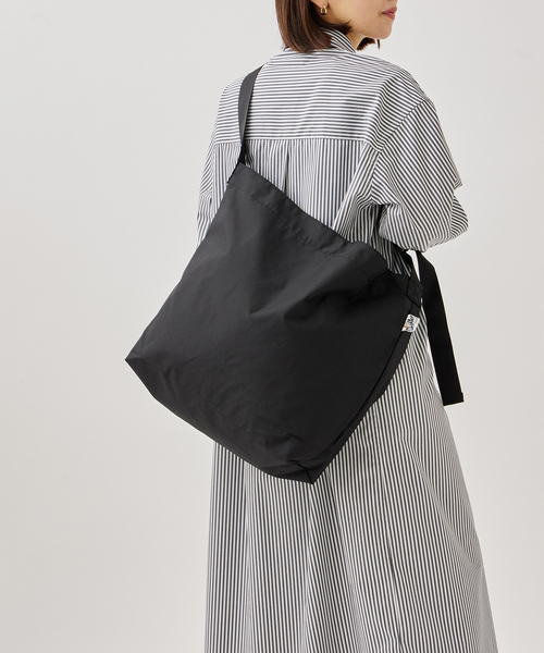 Drifter（ドリフター）の「《WEB限定追加》【Drifter/ドリフター】PLAIN SHOULDER BAG：ショルダーバッグ（ショルダーバッグ・レディース・ブラック/ベージュ・FREE）」の2枚目の写真
