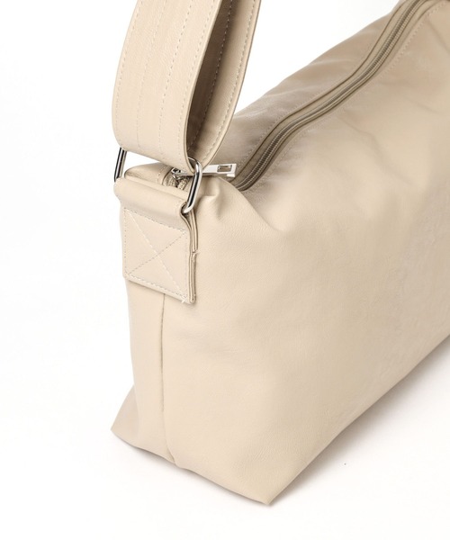 GLOBAL WORK（グローバルワーク）の「スペ軽ソフトショルダー /908124