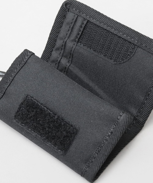 UNIVERSAL OVERALL（ユニバーサルオーバーオール）の「マルチ コンパクトウォレット（財布・メンズ・ブラック・FREE）」の10枚目の写真