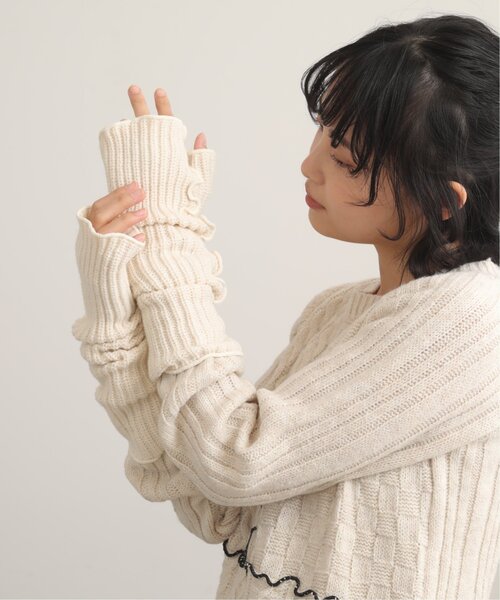 RAY CASSIN(レイカズン)の「メローニットアームウォーマー(アームカバー・レディース・ブラック/ピンク/キナリ・FREE)」の13枚目の写真