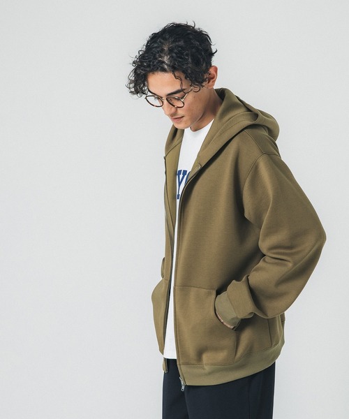 coca(coca)(コカ)の「メンズダンボールジップアップパーカー(パーカー・メンズ・ダークベージュ/ブラック・L/M)」の9枚目の写真