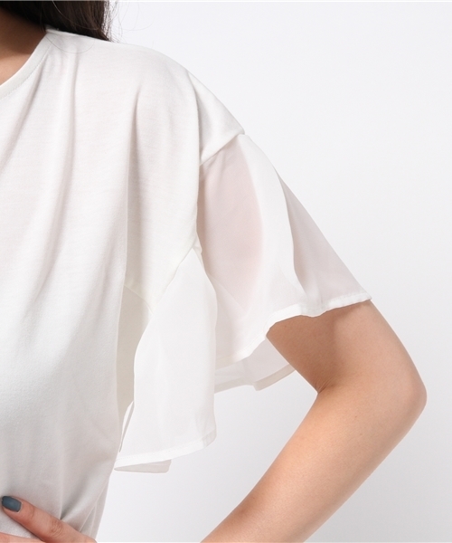 Chico(チコ)の「ラッフル袖TOPS(Tシャツ/カットソー・レディース・ホワイト/モスグリーン・FREE)」の3枚目の写真