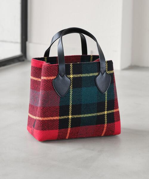 green label relaxing（グリーンレーベルリラクシング）の「チェック トートバッグ（ショルダーバッグ・レディース・ダークグレー/レッド/ブラック/ロイヤルブルー・FREE）」の4枚目の写真