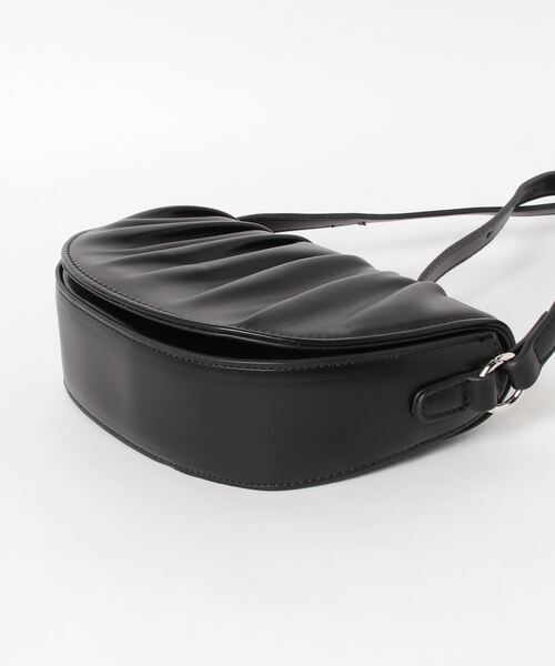 manana suerte（マニャーナスエルテ）の「2wayギャザーショルダーbag（ショルダーバッグ・レディース・ブラック・FREE）」の18枚目の写真