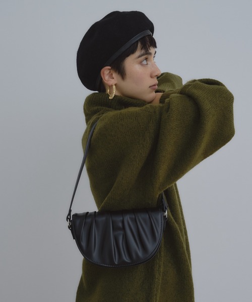 manana suerte（マニャーナスエルテ）の「2wayギャザーショルダーbag（ショルダーバッグ・レディース・ブラック・FREE）」の8枚目の写真