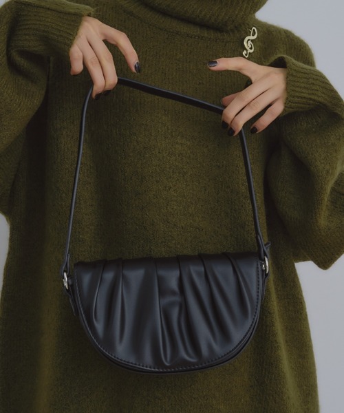 manana suerte（マニャーナスエルテ）の「2wayギャザーショルダーbag（ショルダーバッグ・レディース・ブラック・FREE）」の2枚目の写真