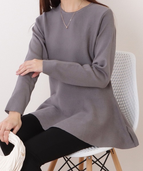 DAYRA(デイラ)の「パール付きクルーネックペプラムニットプルオーバー(ニット/セーター・レディース・アイボリー/ブラック/グレー/グレイッシュベージュ・S/FREE)」の14枚目の写真