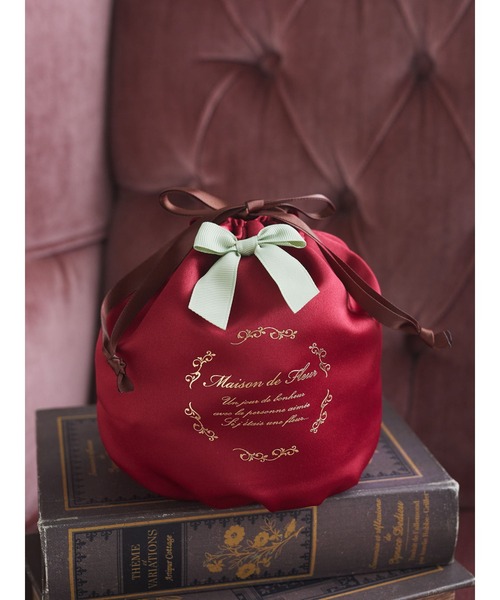 Maison de FLEUR メゾンドフルール の りんご巾着 ポーチ