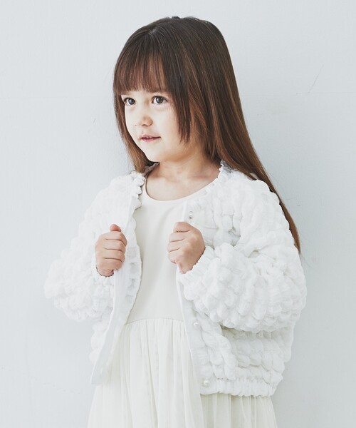 THE SHOP TK （ザ ショップ ティーケー ）の「◆【100-140】パールボタンぽこぽこカーディガン（カーディガン/ボレロ・キッズ・ホワイト系/ブラック・13/12/11/14）」の3枚目の写真