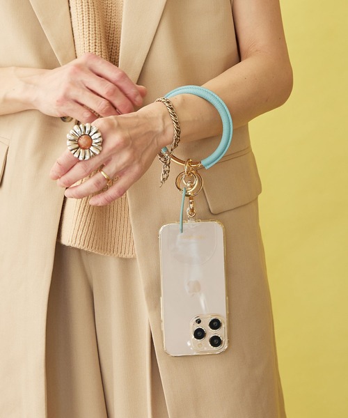 HASHIBAMI（ハシバミ）の「【HASHIBAMI】ウィンドベル スマホハンドストラップ（スマホグッズ・レディース・ブルー/ラベンダー/イエロー/ブラック/グレイッシュベージュ/チャコールグレー/シルバー/ローズ系/ゴールド/ベージュ/ダークグリーン/イエロー系その他2/ライトブルー/エメラルド/ブルー系1/プラム/ライトブラウン/ネイビー系/シャンパン/ライトグリーン/マルーン/サックスブルー/ミント・FREE）」の12枚目の写真