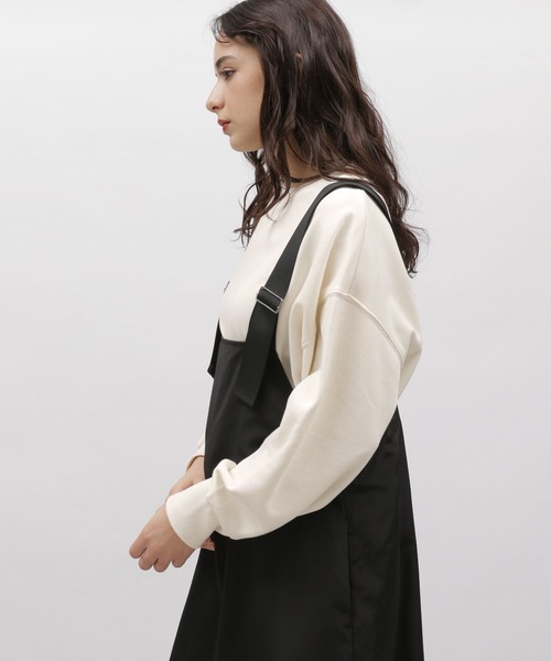 LAKOLE（ラコレ）の「ドロストヘムクロップドプルオーバー / 100489（スウェット・レディース・オフホワイト/ネイビー/ピンク・SMALL/MEDIUM）」の8枚目の写真